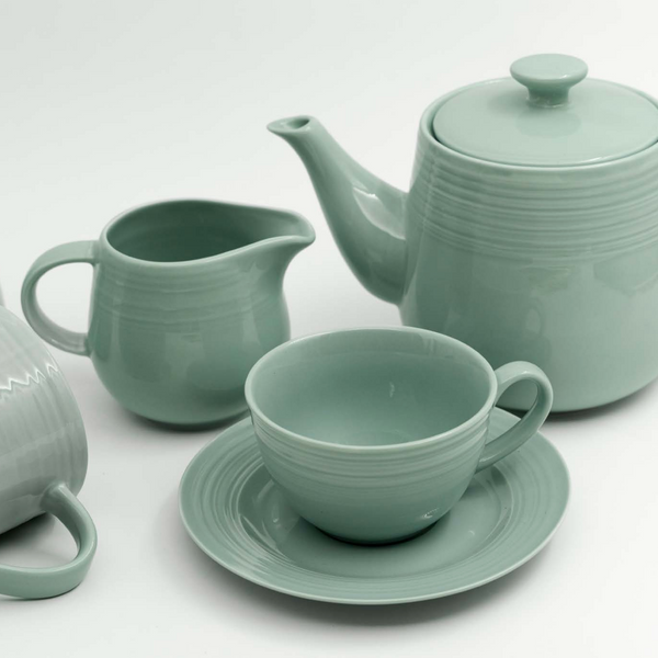 Jenna Clifford Embossed Lines Set