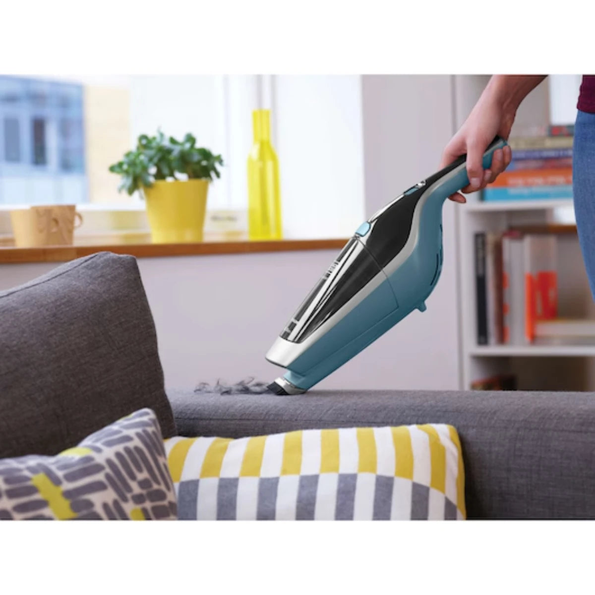 Black & Decker 14.4V 2-in-1 Stick Vacuum Upright Stick Vacuum Cleaner SVA420B-B5