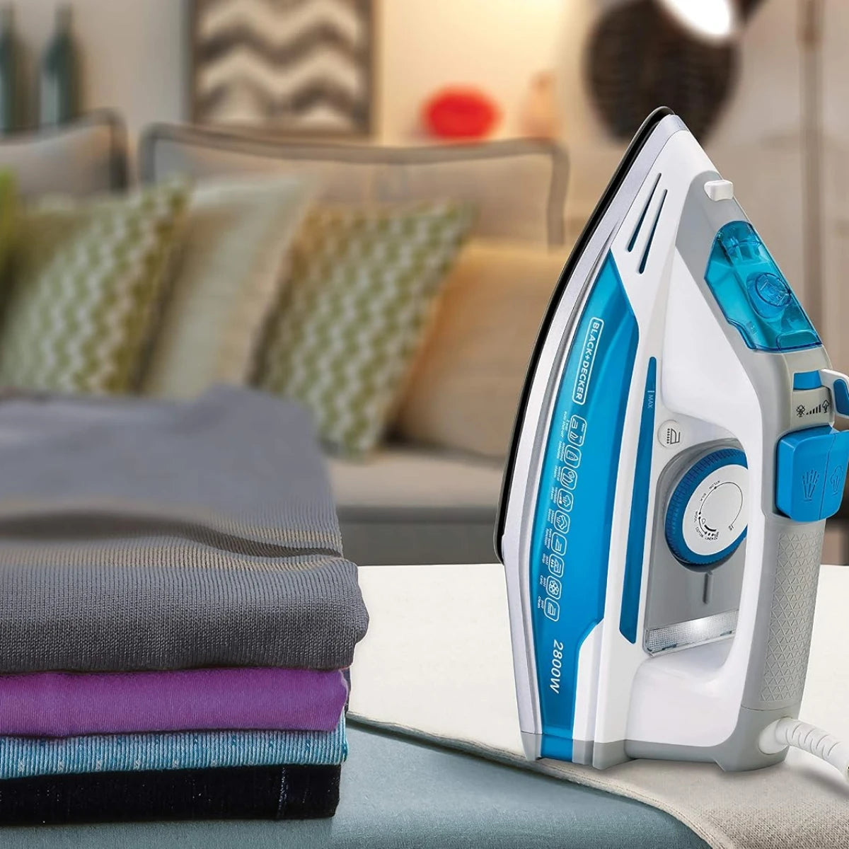 Black & Decker 2800W Steam Iron With Anodized soleplate X2800-B5