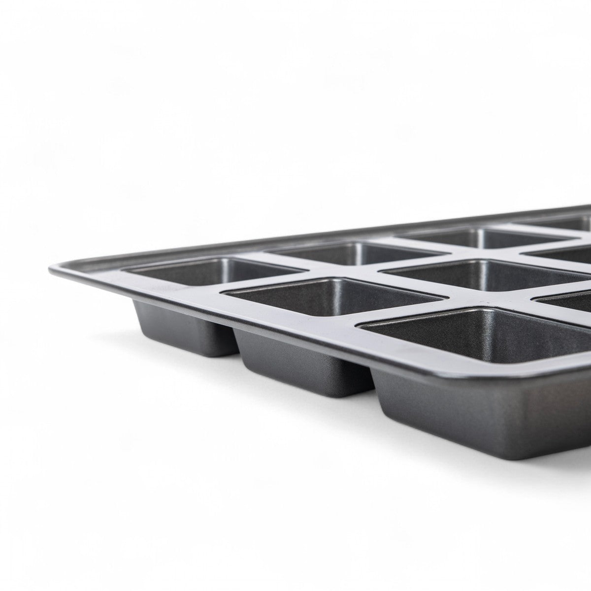 Wilton Non-Stick Bakeware Mini Loaf Pan 18-Cavity