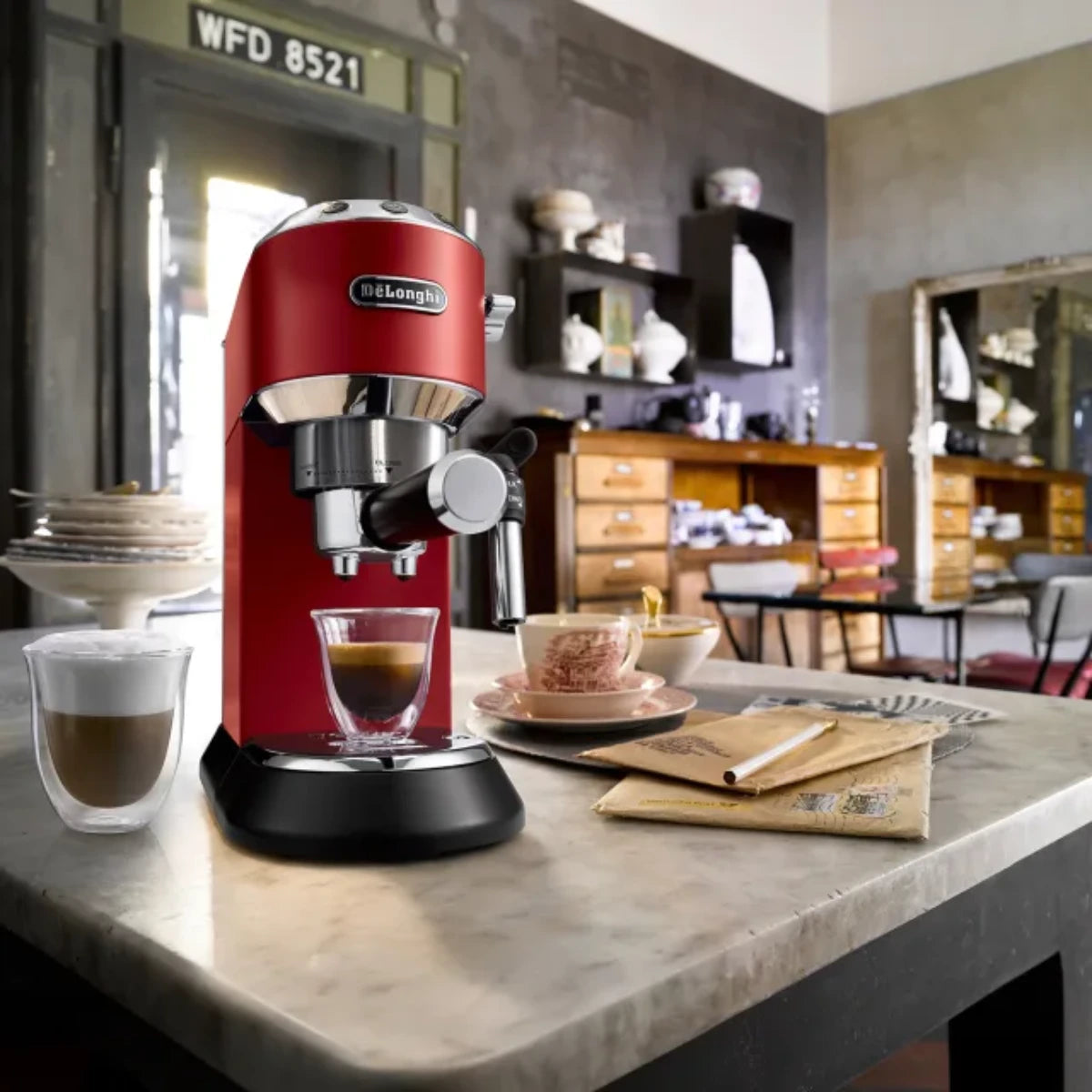 DeLonghi Dedica Pump Espresso Coffee Machine