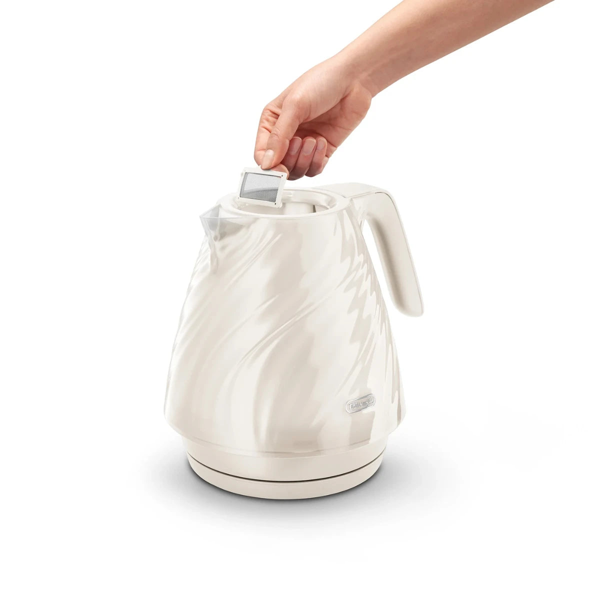 Delonghi Ballerina Seta 1.7L Electric Kettle