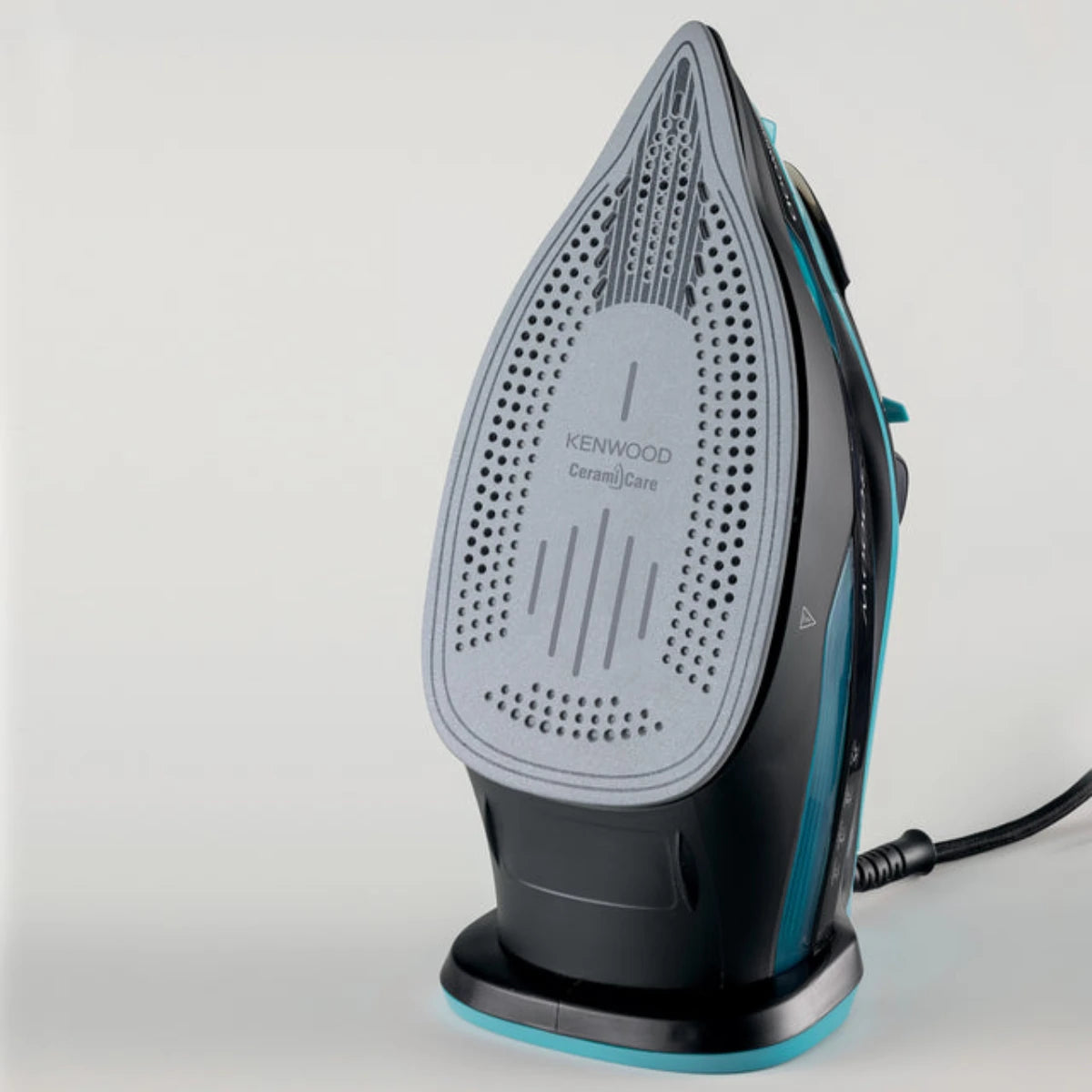 Kenwood 3100W Steam Iron - STP85.000BB