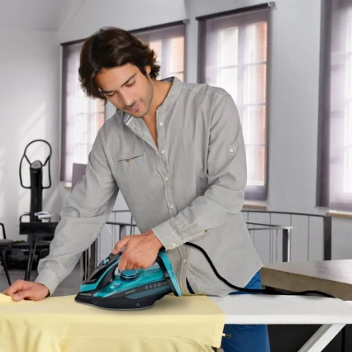 Kenwood 3100W Steam Iron - STP85.000BB