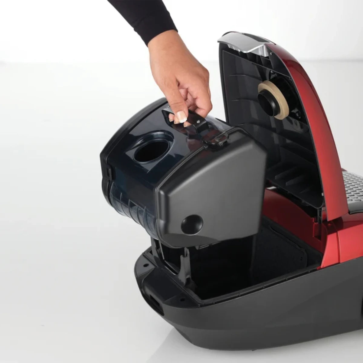 Kenwood Dual Action Bag & Bagless Vacuum Cleaner with HEPA Filtration