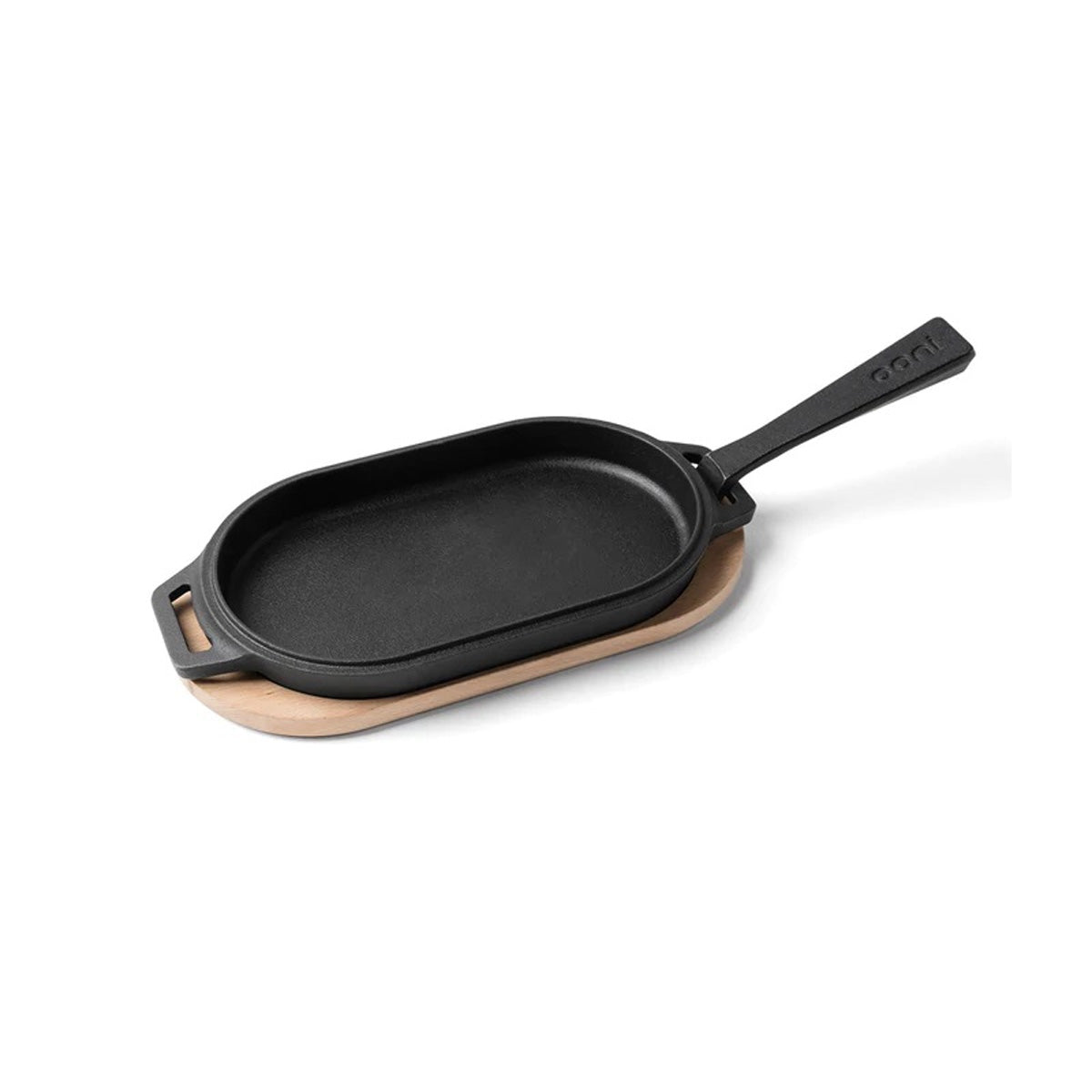 Ooni Cast Iron Sizzler Pan With Beech Wood Base