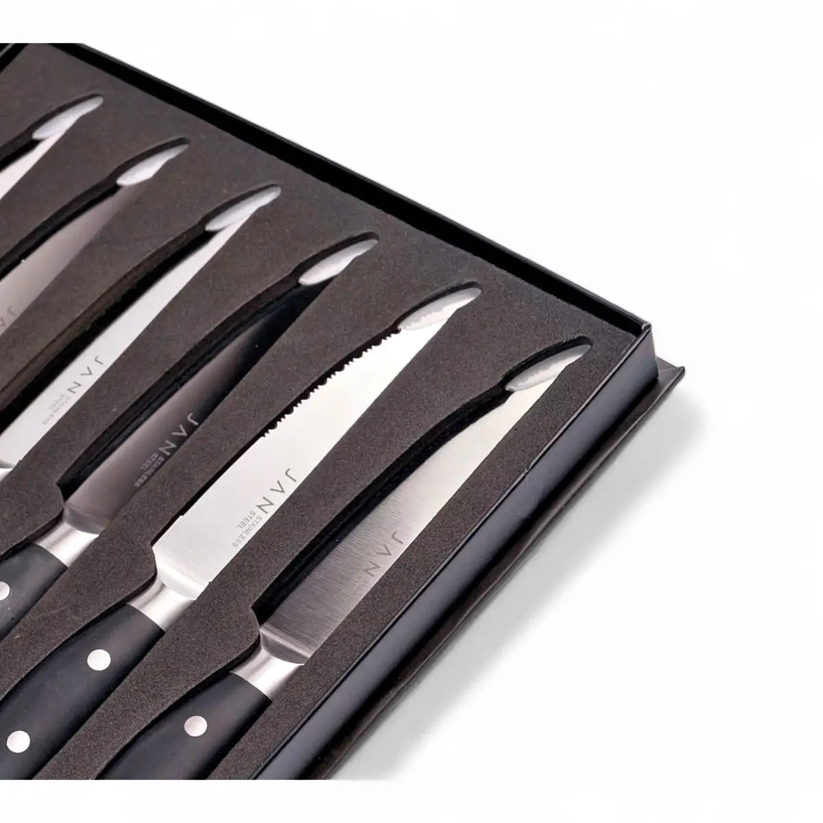 Jan Steak Knife Set In Magnetic Box - 6pc