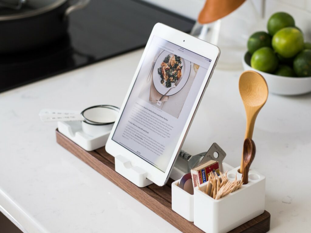 Browse our range of quality kitchen gadgets like recipe book stands